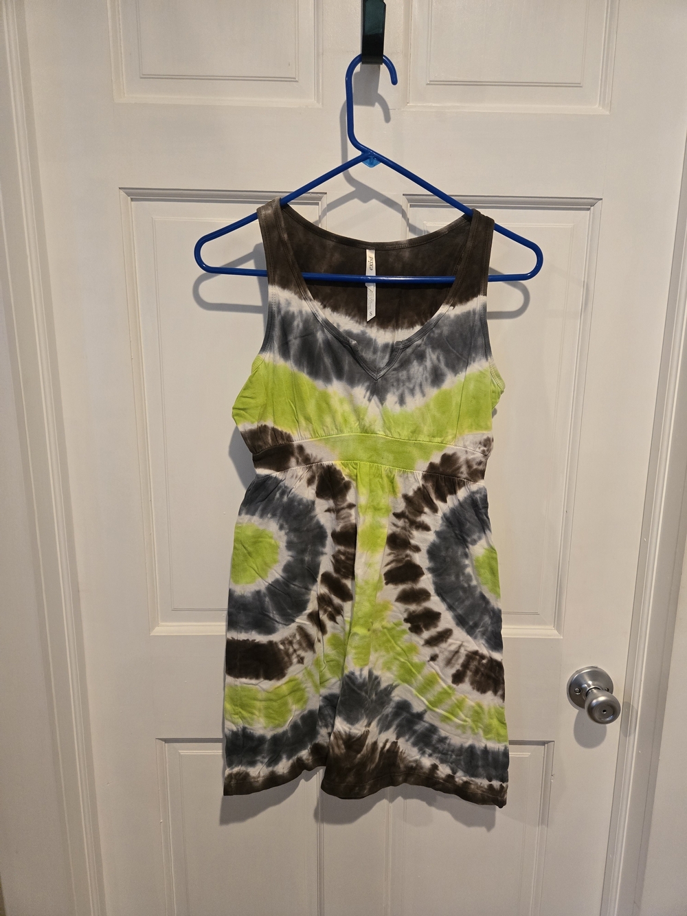 Women's tie-dye short sleeve tee